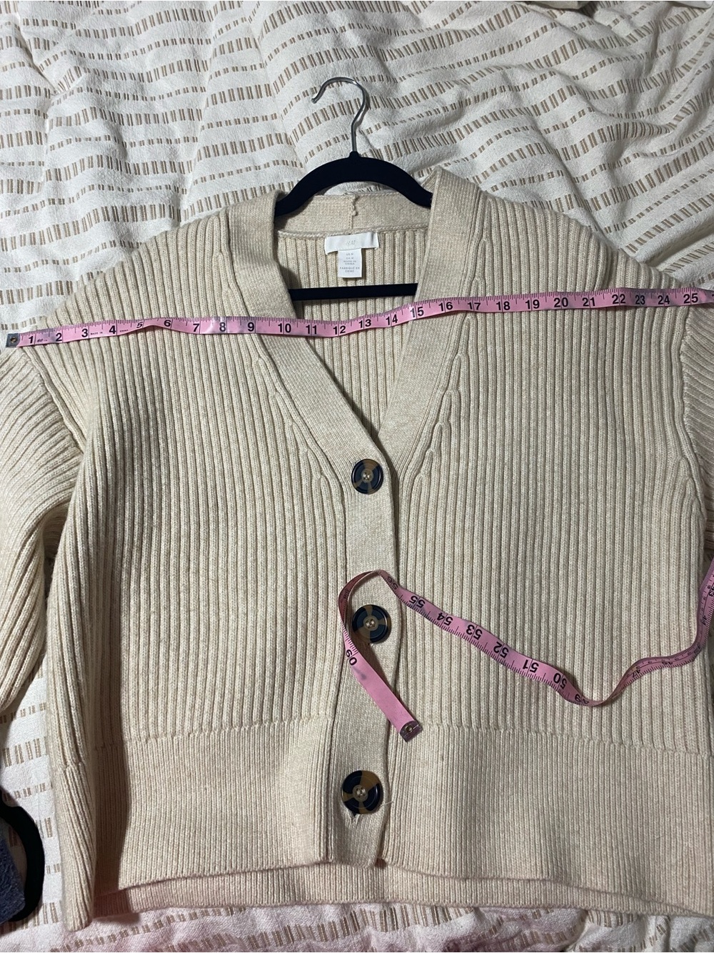 H&M Cream Ribbed V-Neck Button Cardigan - Picture 6 of 9